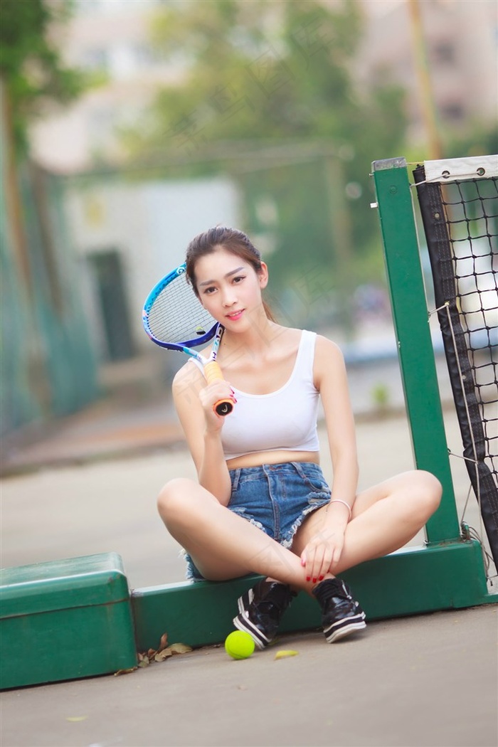 日韩欧美巨胸爆乳美女久久久免费观看