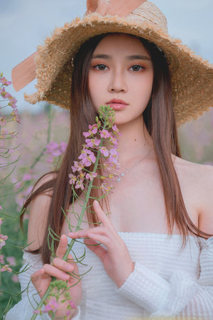 激情六月色 相关