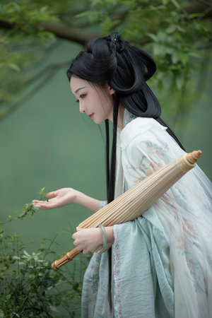 嗯就是那里舔我的小骚B